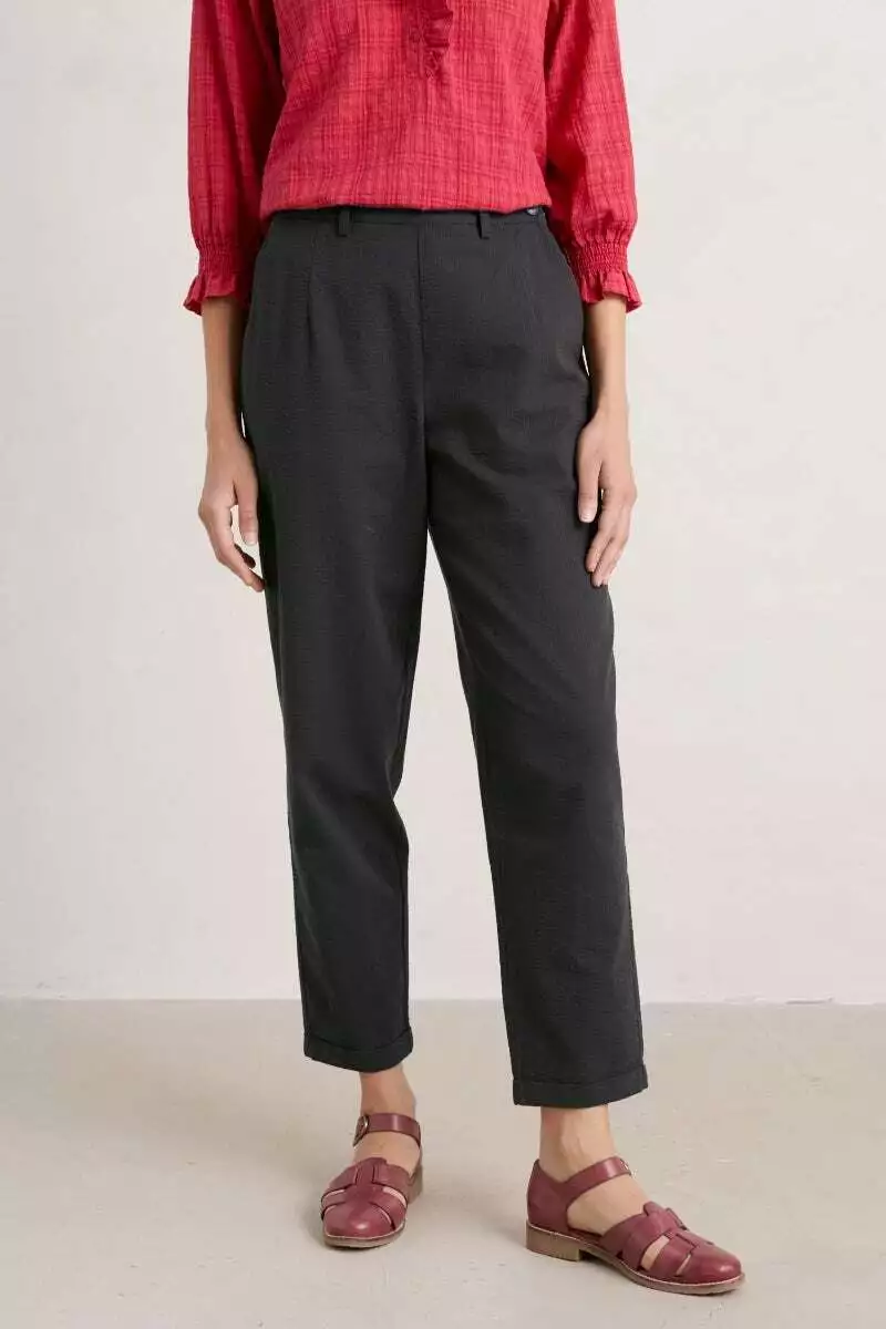 Tall tapered trousers 2025
