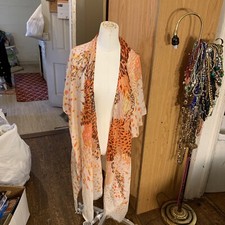 T.P.O time place occasion boutique nwt kimono style shrug