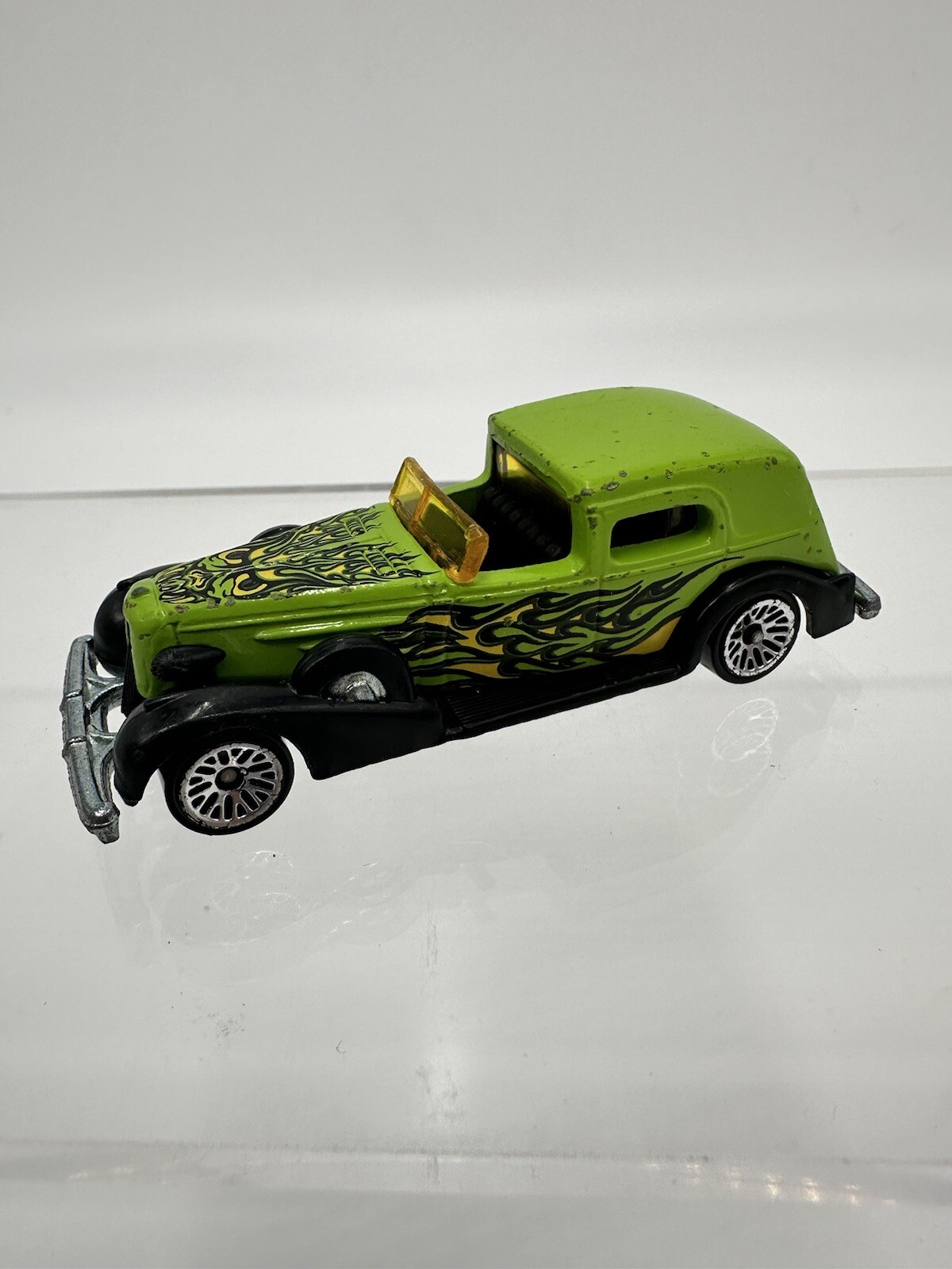Picture 2 of 6