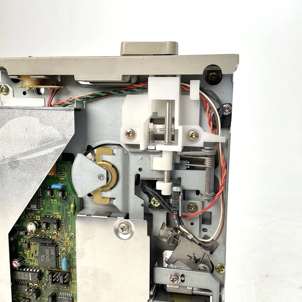 Unidad de disquete interna Hewlett Packard HP 0950-1871 5,25 pulgadas - Probada funcionando Foto 4 de 4