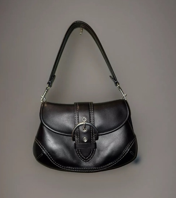 Coach Soho Flap Shoulder Bag - Preowned Vintage Leather Style