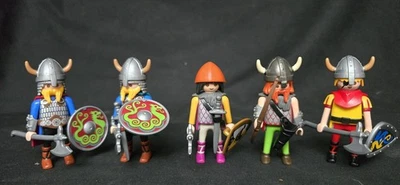 Playmobil Lot personnages Vikings avec armes, boucliers et casques - Photo 1/4