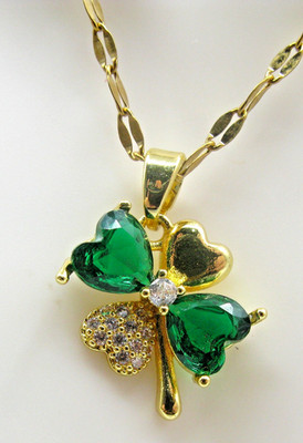 Green Clover Heart Pendant Necklace Gold Tone Stainless Steel Glass CZ Lobster