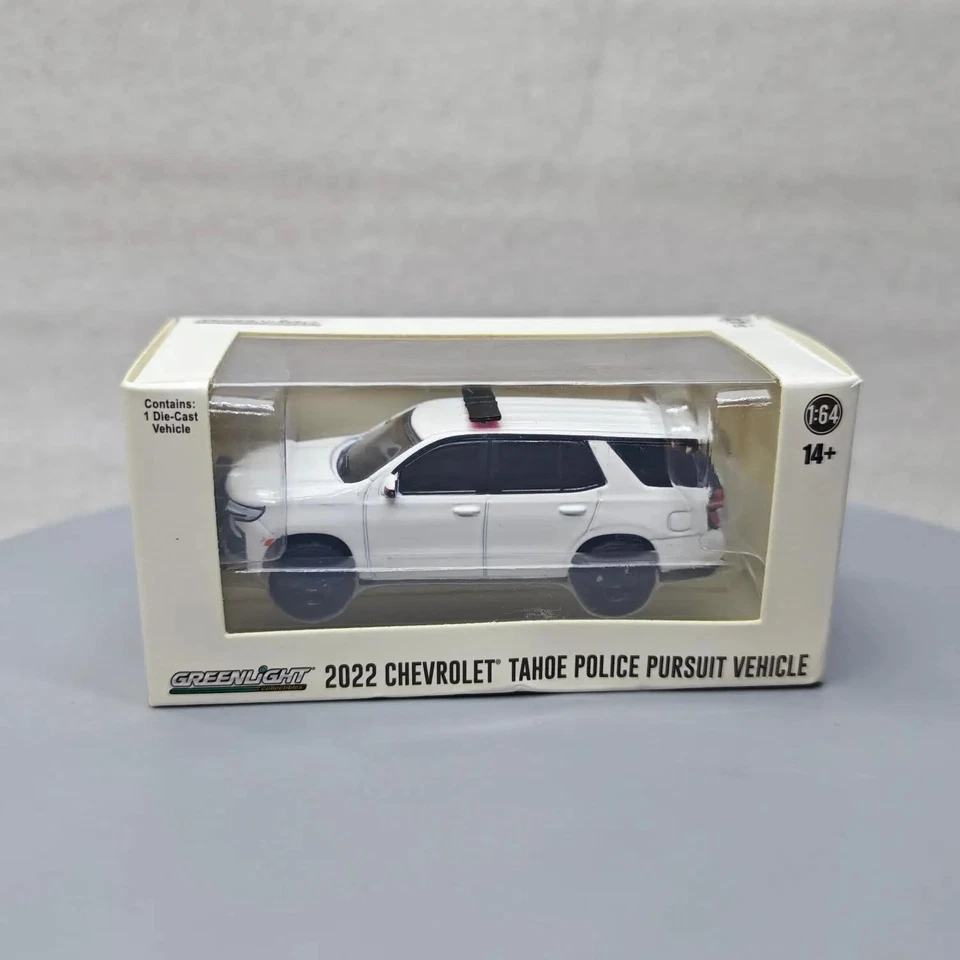 Luz Verde 1:64 Seguimiento de Calor-2022 Chevrolet Tahoe Policía Vehículo de Seguimiento de Calor Foto 3 de 4