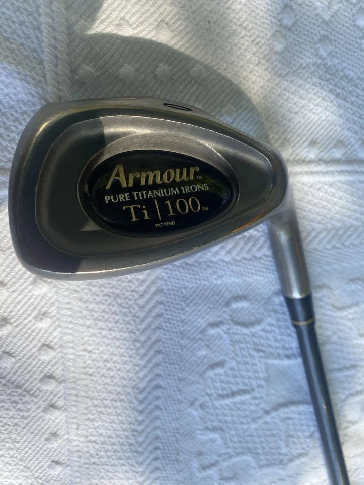 Клюшка для гольфа айрон Tommy Armour Golf Ti 100 Pure Titanium 9 под правую руку графитовая стандартная рукоять - Изображение 2 из 4