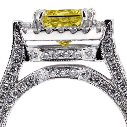 2.81ct Yellow VS2 Princess Natural Certified Diamonds 18k Halo Side Stone Ring - Picture 10 of 11