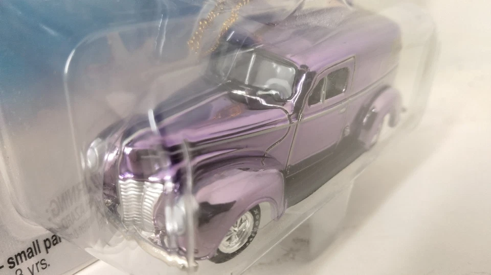 Johnny Lightning 2002 adornos clásicos navideños "Ford 1940 sedán entrega" Foto 3 de 4