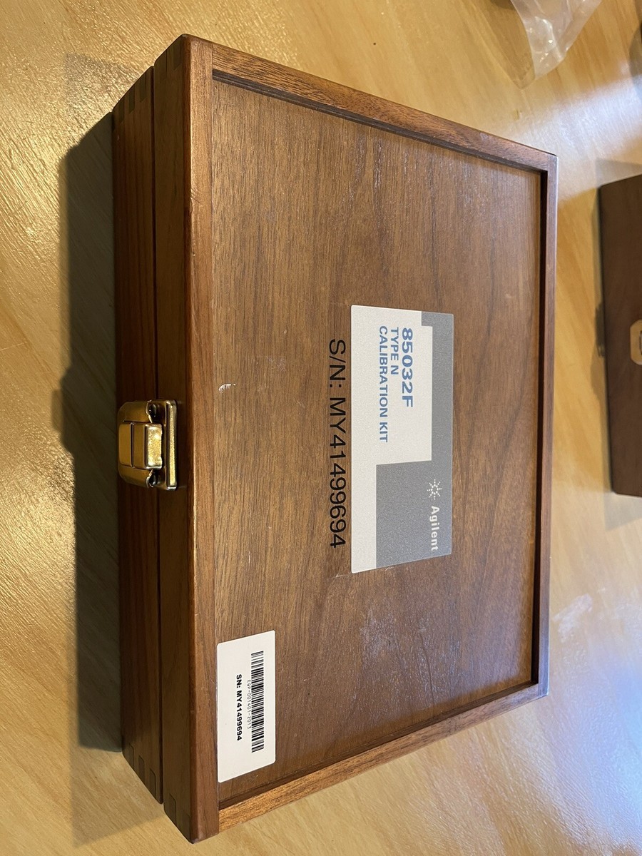 Keysight 85032F Standard Mechanical Calibration Kit, DC To 9.0GHz