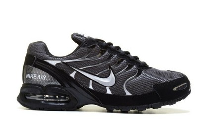 nike air max reax