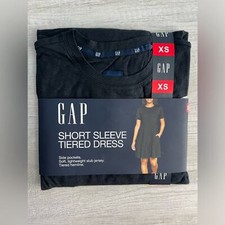 Gap Ladies Short Sleeve Tiered Dress - XS