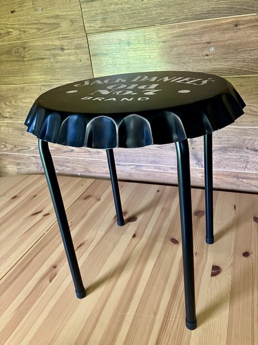 Jack Daniel’sBottle Top Bar Side Table - Picture 5 of 5