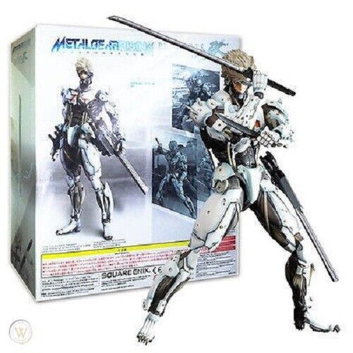 METAL GEAR RISING REVENGEANCE LIMITED EDITION PS3 PLAY ARTS RAIDEN WHITE #1