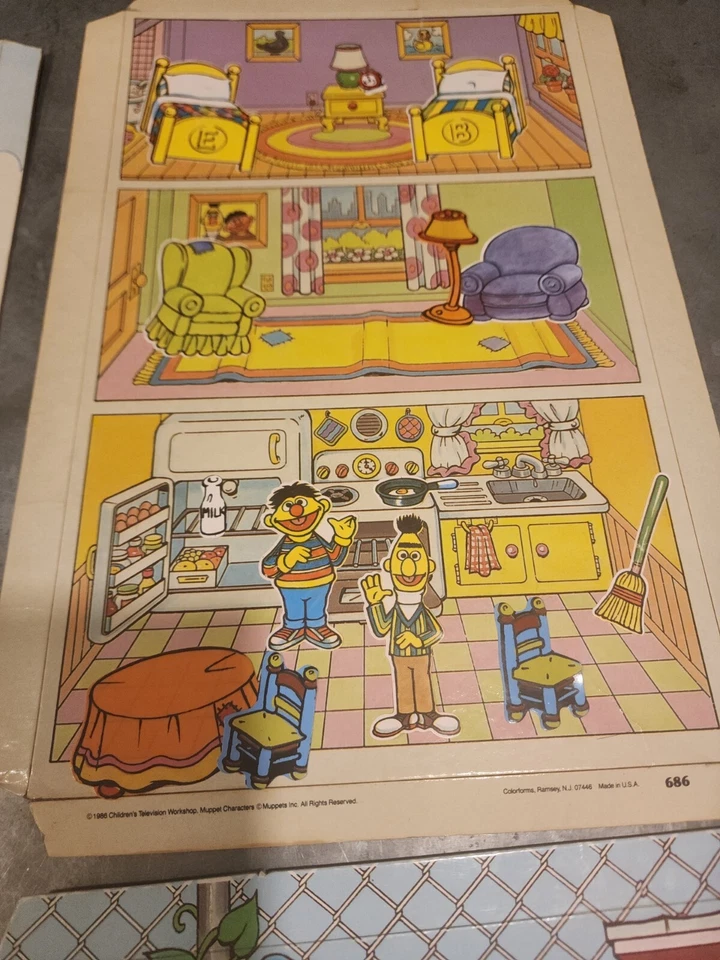 Vintage 80's Colorforms Lot,pound Puppies,sesame Street, MUPPETS - Image 3 of 4