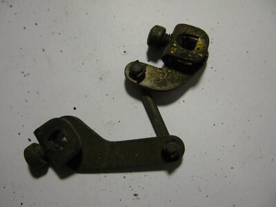 linkage throttle carburetor      1950s Johnson JW outboard