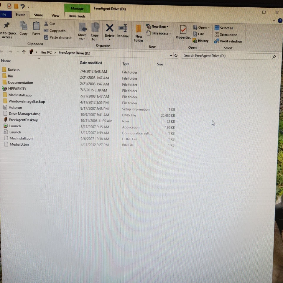 Seagate FreeAgent Desktop 750 GB External Hard Drive 9NK2A6-510 w/ Power Supply - Image 3 of 4