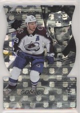 2022-23 SPx NHL Shield Die-Cut Hologram 21/25 Nathan MacKinnon #66 Shield 0mp9