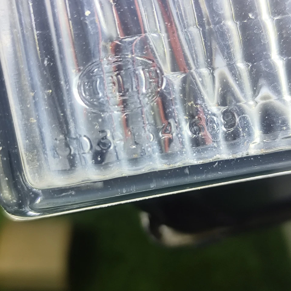 HELLA 1384231, 134667 Faro antiniebla delantero izquierdo BMW E34 520i 525i 535i 530i 540i 88-95 Foto 4 de 4