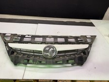 Vauxhall Astra J GTC VXR front White Upper Grill 3 Door