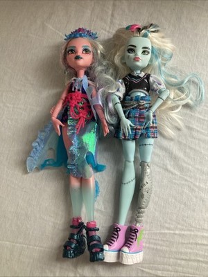 Monster High Generation 3 (G3) dolls Frankie Stein Lagoona Blue Incomplete