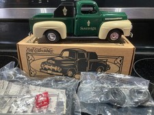 1951 Ertl Collectibles 1951 Ford Truck Pickup Die-Cast Metal Green Tan Bank