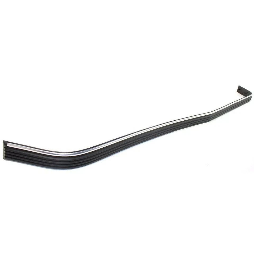 New Front Bumper Molding Impact Strip For 1988-2000 Chevrolet / GMC C/K Series - Imagem 3 de 4