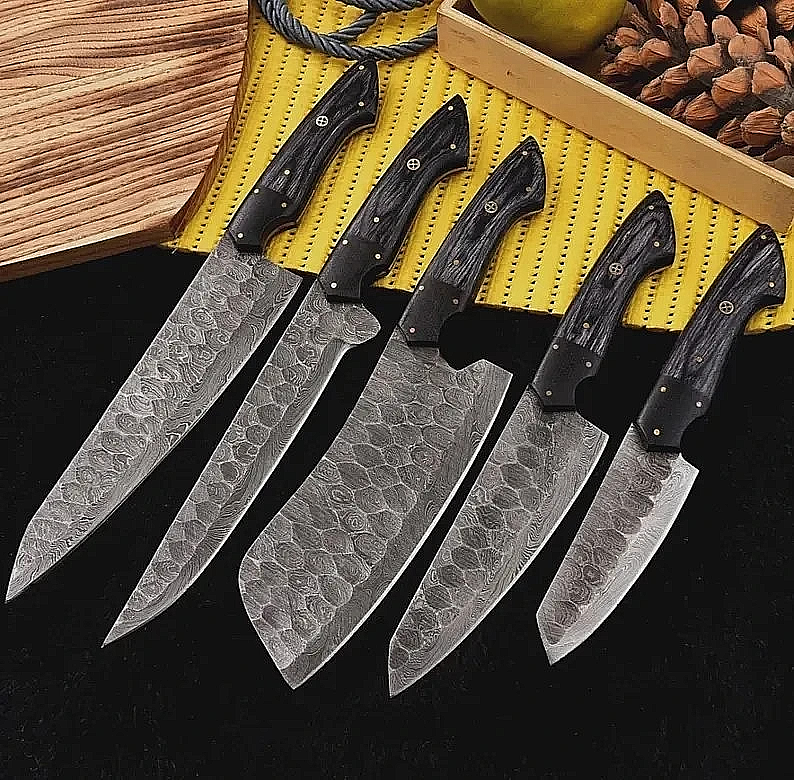 Damascus Chef Knife Set 5-5 Piece Leather Roll