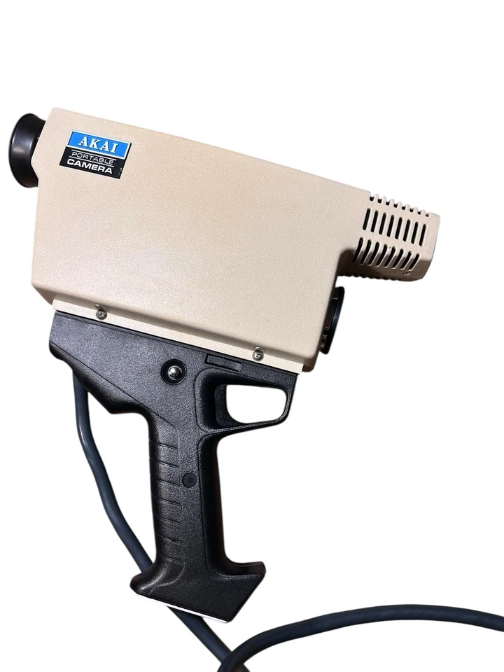 Akai VT110 Registratore Con Telecamere Completo Di Tutti Gli Accessori - Immagine 2 di 4