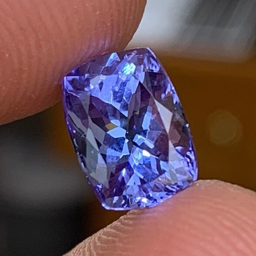 3.35ct GIA Certified AAAAA+ Natural Tanzanite High End Custom Cut in USA - Picture 2 of 5