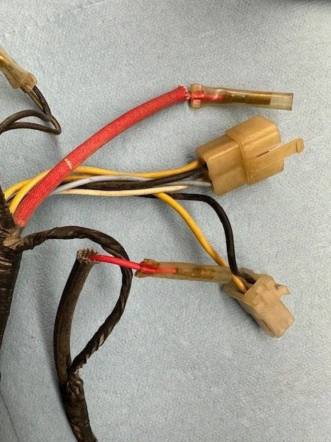 雅马哈 XT200 XT200 XT 125 原始设备制造商线束主房 15A-82590-00-00 — 第 3/4 张图片