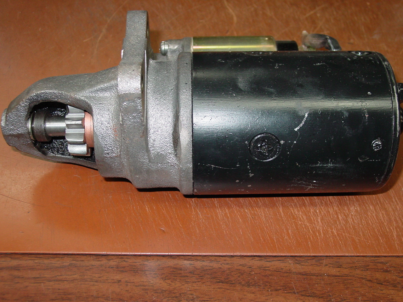 Newly Remanufactured Starter Onan 1911052 10 thooth w/ Cast Iron