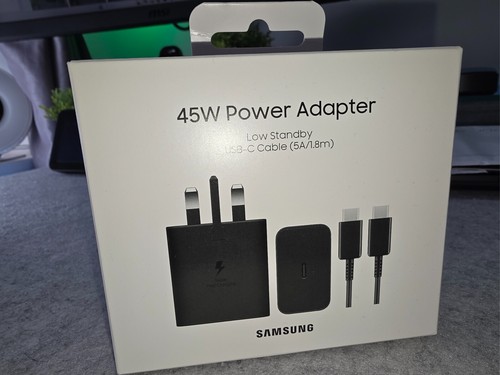 Samsung Super Fast Charger 45W & S25 Ultra Standing Grip Case - GENUINE OFFICIAL - 第 3/3 張圖片
