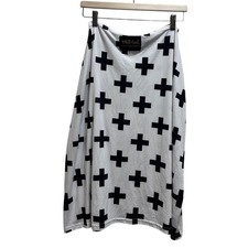 Milk Snob Luxe Collection Versatile Car Seat Breastfeeding Cover White Blk Cross