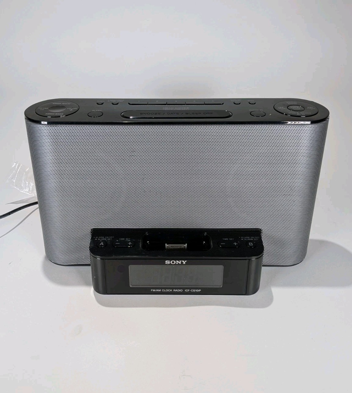Sony Dream Machine ICF-CS10iP FM/AM Clock Radio Alarm iPod Dock with No Remote