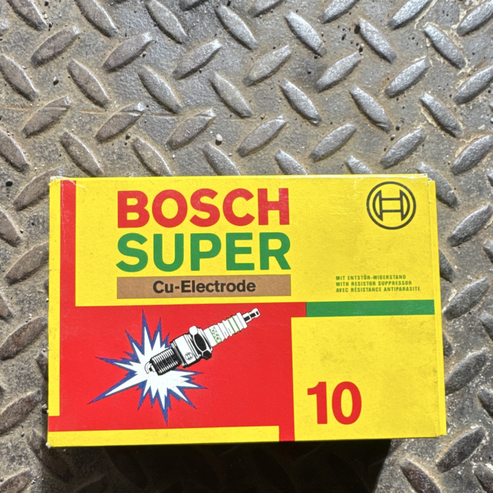 Bosch Super Spark Plugs FR10DCX 7563 10 Pack Copper Core Genuine New