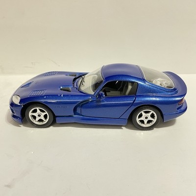 burago 1996年式 ブラゴ　ダッチ　バイパー　GTS クーペ　1/24 Bburago 1996 Dodge Viper GTS Coupe Kit 1:24 - Painted Metal Body