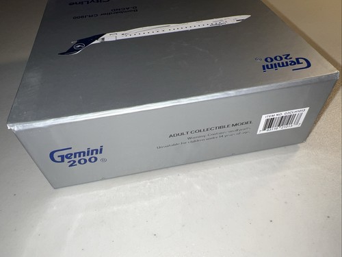 BOX ONLY - 1:200 Gemini Jets Lufthansa CityLine Bombardier CRJ900 D-ACND - Picture 4 of 12