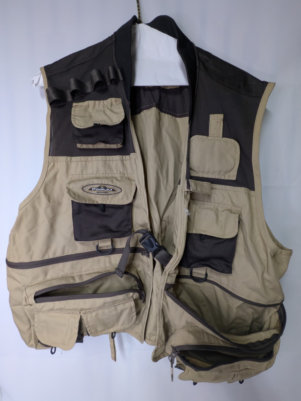 Podium Sports And Outdoors Mens Fishing Vest L/XL With Pockets