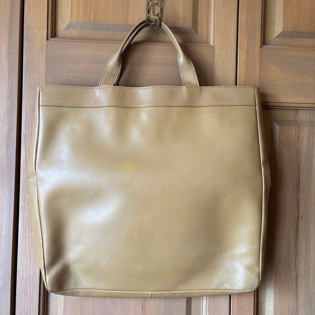 GUCCI Solid Rectangle Tote Hand Bag Leather Beige… - image 23