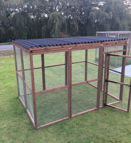 Animal Run Pet Enclosure Fox / Dog Proof Run Cat Safe Fox Proof Guard Safety Pen - Picture 4 of 22
