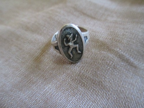 VINTAGE STERLING SILVER BROWNIE GIRL SCOUT RING - SIGNED "R"-Adjustable