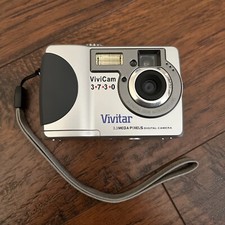 Vivitar ViviCam 3730 3.3MP Digital Still Camera As Is For Parts Read Descript 
