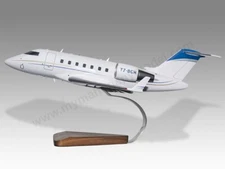 Bombardier Challenger 605 Privatair Desk Wood Airplane Model Large Scale 1/48