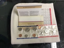 1986 P/D Uncirculated 10 Coin Set-￼1990-91-94 S 3 Proof Sets 25 Coins Total