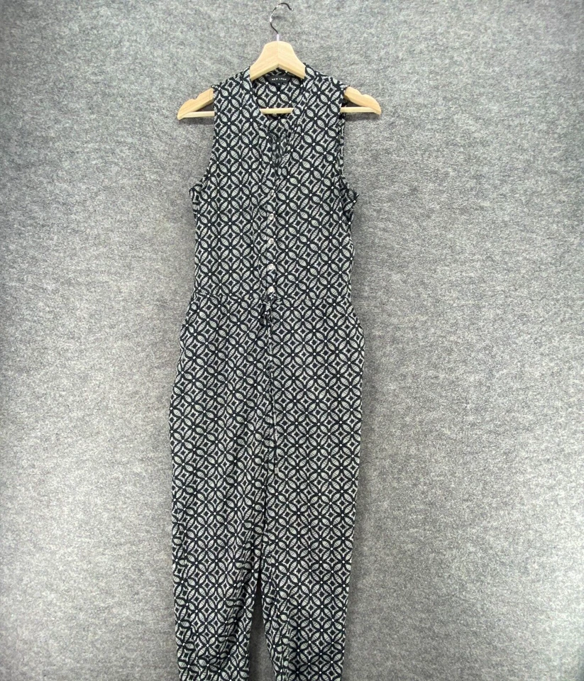 Mono New Look Mujer 8 Negro Geométrico Cuello en V 1/2 Botón Sin Mangas Bolsillos Foto 3 de 4