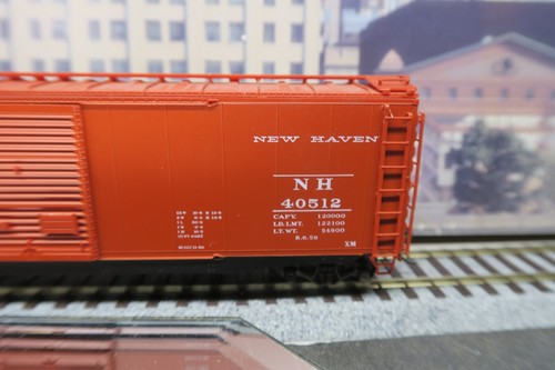 INTERMOUNTAIN HO SCALE 40611-10 NEW HAVEN NH 40512 PS-1 50' DD BOX CAR W/KADEES! - Picture 14 of 20