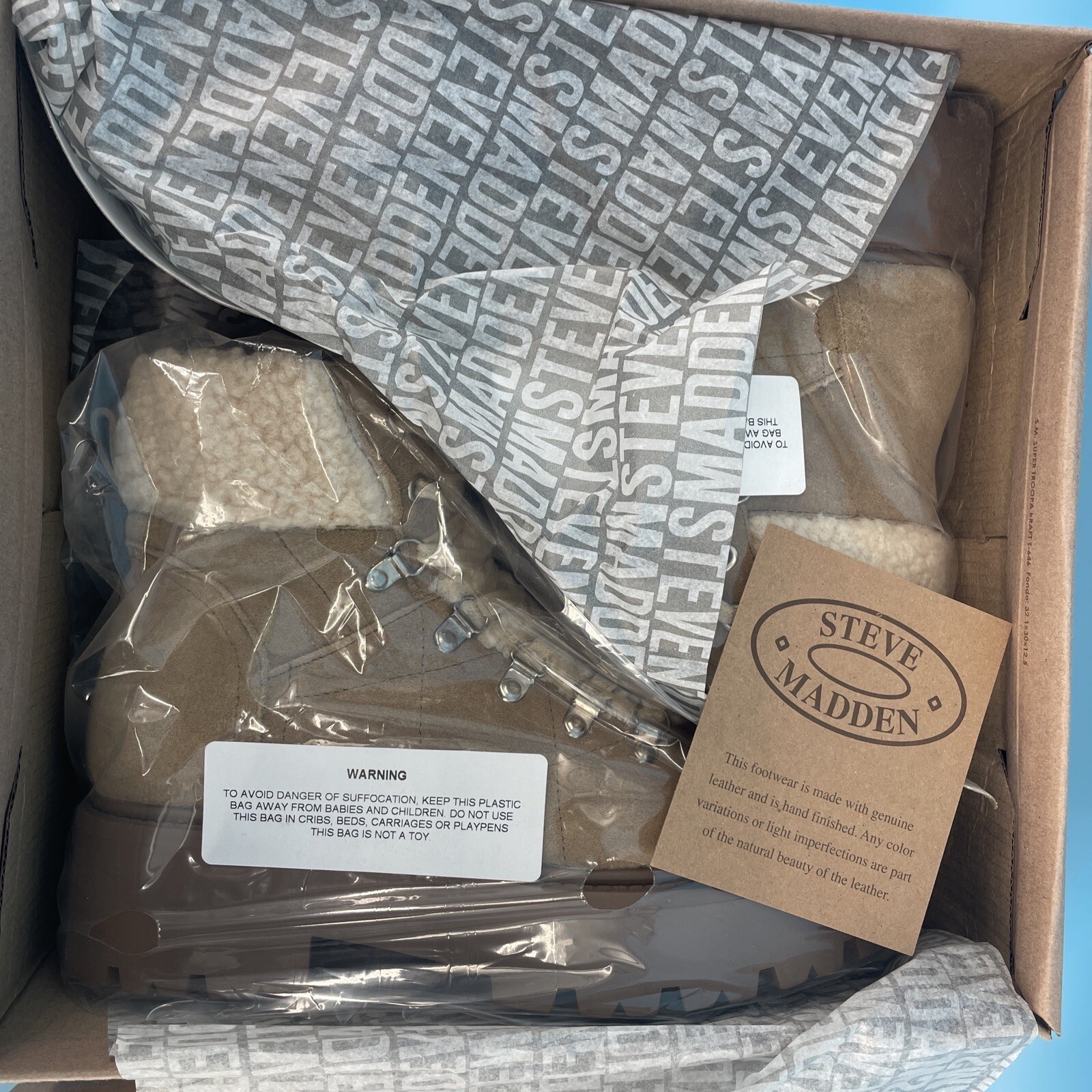 Steve Madden Reyen Platform Combat Boot Womens 10 Oatmeal Suede Gorpcore NWB