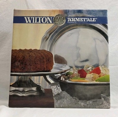 Wilton Armetale Queen Anne Cake Stand #102-356 New Open Box