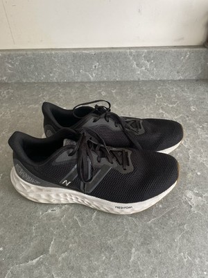 New Balance Fresh Foam Arishi US Men s Size 11 Black and White