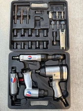 DeVilbis Air Tools 3-Piece Pneumatic Kit with Sockets and Accessories