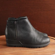 Sorel Boots Women SZ 8.5 BLK Evie II Wedge Ankle Leather Side Zip Casual Neutral